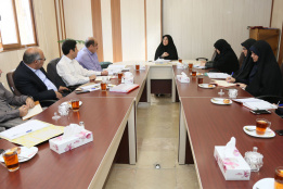 جلسه کمیته و ارزیابی در دانشکده