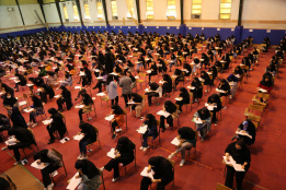 برگزاری امتحانات پایان ترم دانشجویان