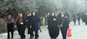 پیادهروی گروهی به مناسبت هفته تربیت بدنی در محوطه دانشکده